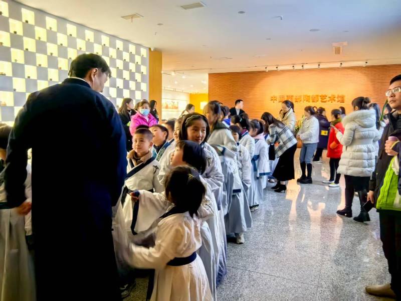 文化赋能：黄梅县魔创文旅挖掘城市文化资源的实践探索